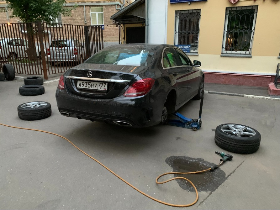 Шиномонтаж на колесах Звенигород - изображение 1